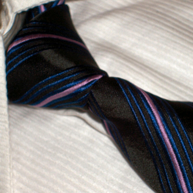 cravata model SR49 - Clic pt a inchide