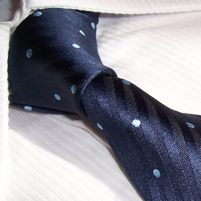 cravata model SR54 - Clic pt a inchide