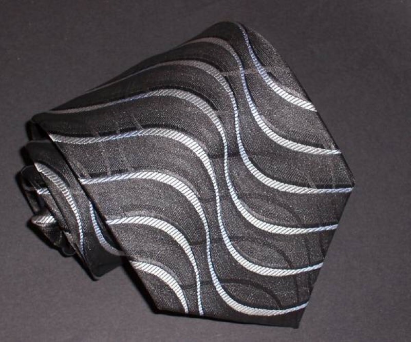 Cadouri : cravata model P48 - Clic pt a inchide