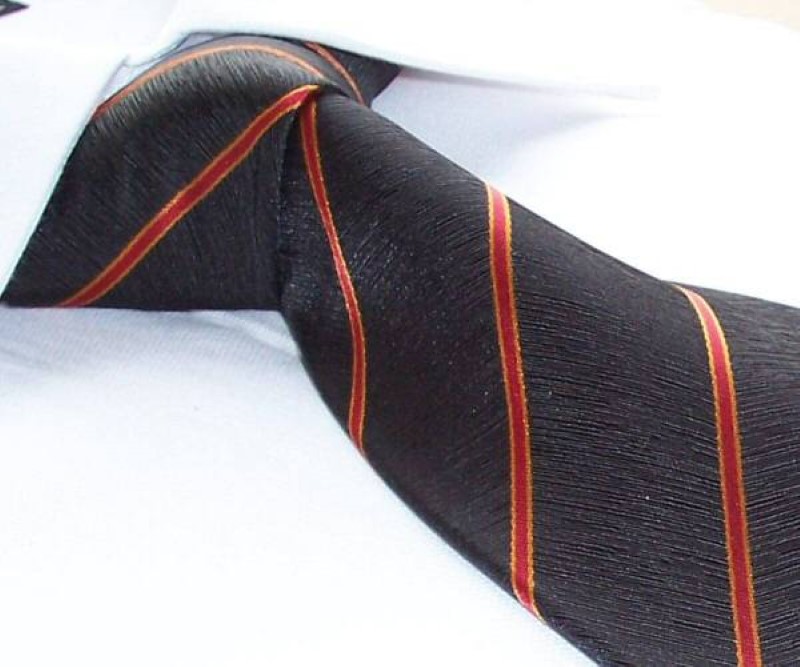 cravata model PT68 - Clic pt a inchide